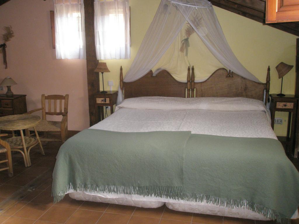 La Huerta De San Lorenzo Hotel Segovia Szoba fotó